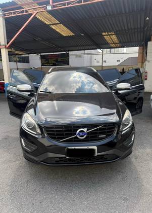 VOLVO XC60 2.0 T5 R DESIGN TURBO GASOLINA 4P AUTOMÁTICO